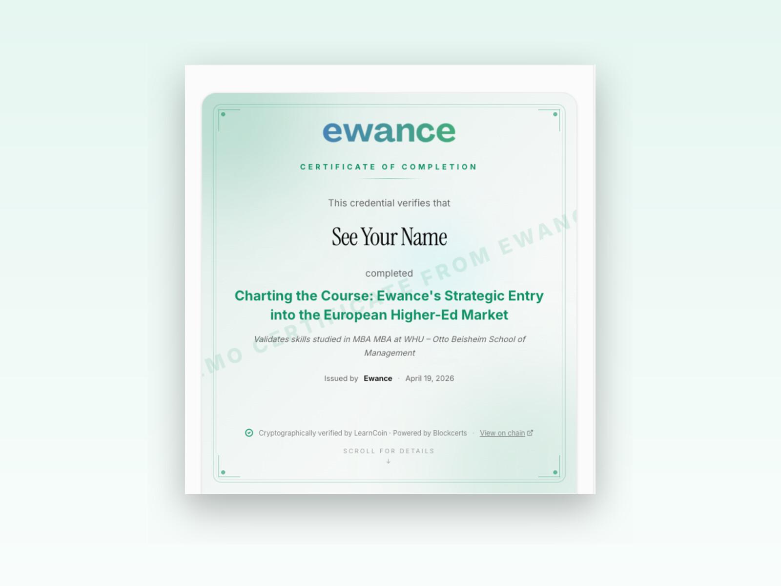 Una mano sosteniendo un teléfono que muestra un certificado verificado de Ewance — Estructuración de Serie A para un SaaS PLG.
